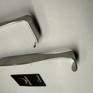 Farabeuf Thyroid Retractor 13cm Stainless Steel Manual Veterinary Orthopedics Surgical Retractor CE Certified Class II Hospital - Product Image 4