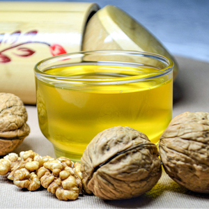 Top Quality Food Bulk 100% Pure Natural Cold Pressed Organic Walnut <b>Oil</b> for Sale at Wholesale Prices - Product Image 5