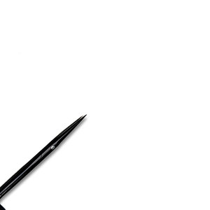 Tijeras Supercut Iris de Acero Inoxidable Negro con Recubrimiento Cerámico, Fabricadas Profesionalmente, Rectas y Curvas, Instrumento Quirúrgico Fino - Product Image 4