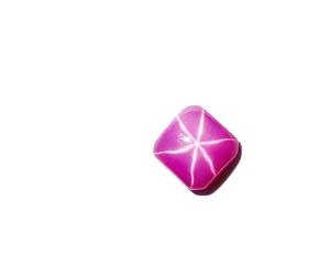 Rubis Étoilé Rouge Carré 6x6 mm 1,5 Carat Créé en Laboratoire Poli Opaque Cabochon avec Effet Étoile à 6 Branches pour la Fabrication de Bijoux - Product Image 3