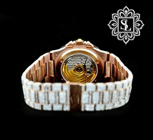 Reloj de Lujo con Movimiento ETA de Cuarzo Moissanite, Cristal de Zafiro en Dos Tonos, Chapado en Oro de 14k, Correa de Acero Inoxidable de 20mm - Product Image 2