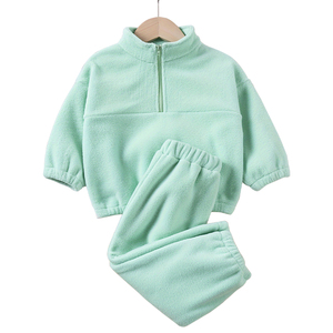 Conjunto Deportivo 2 en 1 para Niños, 2 Piezas, Estampado y Liso, Personalizado, Invierno, Transpirable, Ecológico, Secado Rápido, 100% Algodón, Ropa Urbana - Product Image 4