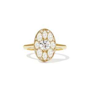 Anillo Art Deco de Oro Amarillo de 14K con Diamantes Cultivados en Laboratorio en Forma Ovalada - Product Image 1