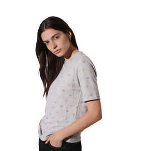 T-shirt pour femme Solid Trader, qualité supérieure, toucher doux, coutures durables, coupe parfaite, vêtement décontracté élégant et chic pour tous les jours - Product Image 4
