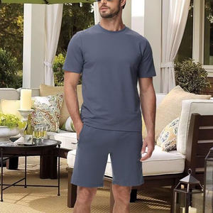 Ensemble de vêtements de sport d'été pour hommes, short et t-shirt personnalisés, polyester et coton, survêtement respirant, couleur personnalisable, survêtement OEM - Product Image 3