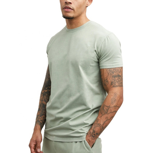 T-shirt de sport OEM pour homme, impression personnalisée sur le devant, coupe classique, ourlet incurvé tricoté, couleur unie, vente chaude, 100 % coton, personnalisable, bordure contrastée - Product Image 5