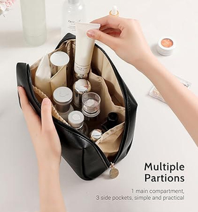 2026 High Quality Fashion Portable Canvas Cosmetic Bag Promotional Leather Toiletry Bag for Men - Product Image 2