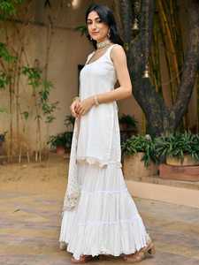 Últimos diseños personalizados de vestidos Anarkali Punjabi, ropa india y pakistaní, ropa festiva tradicional bordada para mujeres - Product Image 3