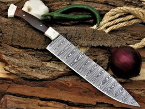 Cuchillo de Chef Damasco Hecho a Mano con Hoja de Acero al Carbono y Mango de Madera, Ambidiestro, 10-11.9 pulgadas, para Cortar en la Cocina y Preparar Alimentos - Product Image 1