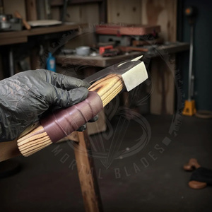 Cortador de Pizza de Alta Calidad, Mini Hacha con Mango de Madera de Fresno y Funda de Cuero, Cortador de Pizza para Exteriores, Hachas de Cocina - Product Image 6