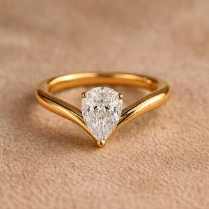 Anillo de banda con diamante tallado en forma de pera de 1.01 CT, cultivado en laboratorio, brillante, para mujer, de oro macizo de 14K, regalo de aniversario o promesa para amantes. - Product Image 1
