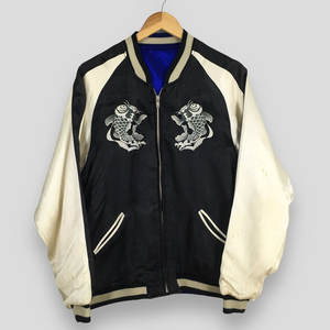 Vêtements de mode streetwear de créateur, veste Sukajan en satin premium avec broderie douce pour un style tendance - Product Image 1