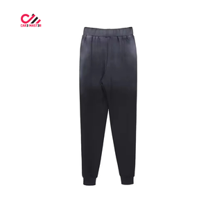 Conjunto de Sudadera con Capucha y Pantalones Deportivos Personalizados con Pedrería, Dos Piezas, con los Mejores Materiales, para Hombre - Product Image 3