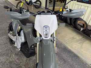 มอเตอร์ไซค์วิบากคุณภาพสูง Starrk VARG EX/Future 80 แรงม้า 18 คัน รุ่นใหม่ - Product Image 3