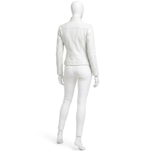 Chaqueta de cuero moderna para mujer, hecha con material duradero y construcción cómoda, que ofrece un uso confiable, detalles impecables y acabados suaves. - Product Image 3