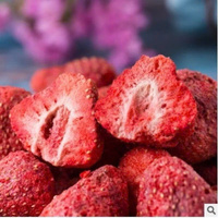 FD Gedroogde Zoete Gehele Aardbeien Cereal Topping Muesli Mix 100% Natuurlijke Fruitstukjes Vacuüm Verpakt Bulk Levering Klaar om te Eten Vietnam
