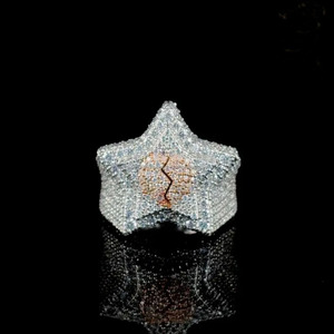 Anillo Unisex de Plata de Ley 925 con Baño de Rodio, Estilo Hip Hop, con Piedras de Moissanita, Totalmente Cubierto de Piedras, Regalo de Compromiso y Aniversario - Product Image 4