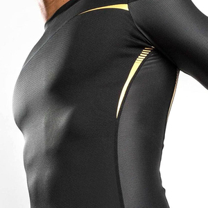 Camiseta de Protección Solar Ligera, Transpirable y de Secado Rápido para Hombre, en Color Liso, Multicolor, para Entrenamiento, con Diseño OEM - Product Image 4
