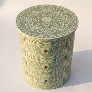 Wholesale <b>Green</b> Bone Inlay Nightstand 3 Drawer Round <b>Bedside</b> <b>Table</b> Floral Handmade Furniture - Product Image 2