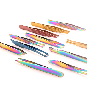 Pinzas para Cejas de Acero Inoxidable Curvas y Inclinadas con Agarre Perfecto, Diferentes Colores, Ligeras, Ecológicas, Precisión Profesional para Salón - Product Image 5