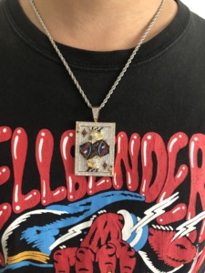 Pendentif Moissanite Rummy King en Argent 925, Lettre Personnalisée, Style Hiphop, Bijou Moissanite pour Homme, Sertissage Complet, Idéal au Quotidien - Product Image 4