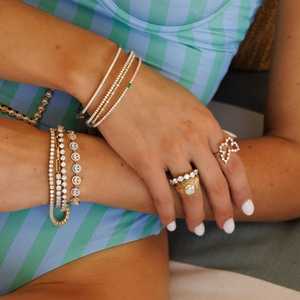 Anillos de declaración con diseño de mariposa y diamantes cultivados en laboratorio, de oro de 14K y 18K, con engaste de puntas, diseño calado y diseño de racimo, tipo banda de cóctel, para mujer, al por mayor - Product Image 5