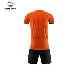 Uniforme de football de qualité supérieure, confortable et à prix abordable, nouveau modèle, uniformes de football de qualité supérieure à prix bas en gros - Product Image 3