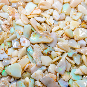 Piedras Preciosas de Ópalo Australiano Natural en Bruto - Product Image 1