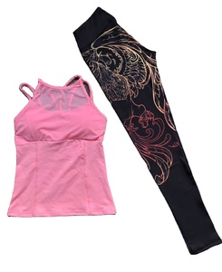 Traje de yoga a la moda para correr, Conjunto de sujetador corto y cruzado para mujer, conjunto deportivo de ocio para mujer, conjunto con estampado de sublimación de corbata de alta calidad - Product Image 1