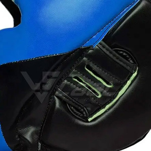 Dernier modèle de protège-tête professionnel pour le kickboxing, fabriqué en usine, avec rembourrage en cuir, pour la protection lors des sparring - Product Image 5