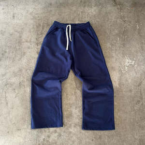 Ensemble de jogging décontracté à capuche en 2 pièces pour hommes - Survêtements de haute qualité 100% coton avec fermeture éclair, fabriqués au Pakistan - Product Image 2