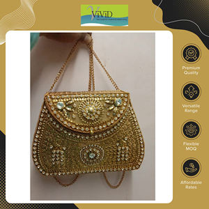 Sac à main de soirée élégant et léger en métal perlé avec doublure en soie, très demandé, pour femme, pour cartes et cosmétiques, en cuir véritable - Product Image 3