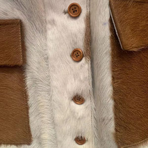 Veste en cuir de vachette sur mesure pour femmes |   Vestes en cuir de cowgirl personnalisées en cuir de vache, cadeau idéal pour elle - Product Image 3