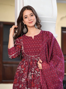 Floral Printed Notch Neck Anarkali <b>Kurta</b> Trousers Dupatta <b>Women</b> Traditional Rayon Regular Fit Knee-Length Casual Wear Quick Dry - Product Image 1