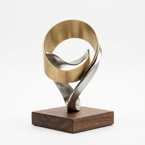 Sculpture abstraite moderne en métal argenté brossé, figurine de table de luxe en forme de vague, accent d'art métallique contemporain avec base en métal - Product Image 6