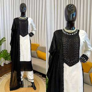 Kurti Largo para Mujer, Bordado, de Crepé Natural Pesado, para Bodas, Diwali y Fiestas, de Secado Rápido, Elástico y Sin Arrugas - Product Image 6