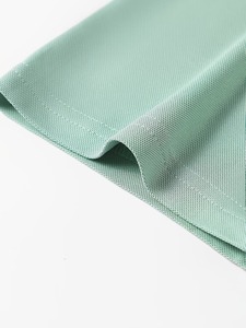 เสื้อเชิ้ตผู้ชายลำลองขายดี ดีไซน์ใหม่ รับทำโลโก้ สีพื้น ผ้าถักโดบี้ ระบายอากาศได้ดี มีกระเป๋า ติดกระดุมด้านหน้า - Product Image 4
