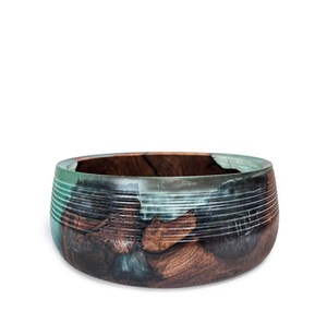 Cuenco artístico de resina epoxi y madera, elaborado con madera natural y diseño de flujo de resina para decoración interior contemporánea. - Product Image 2