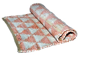 Tapis en laine à carreaux antidérapants avec logo personnalisé pour hôtels, restaurants, bureaux, magasins de détail, événements et image de marque d'entreprise - Product Image 2