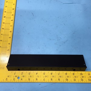 AMAT 0021-13226 FLANGE, SOPORTE SUPERIOR PARA CARDA - Equipo y piezas de semiconductores de confianza de Trusted Global Legacy - Product Image 6