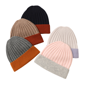 Gorro de Punto Cálido de Diseño Nuevo para Otoño e Invierno 2026, Gorro de Lana a la Moda Resistente al Frío para Uso en Exteriores, Jacquard - Product Image 3