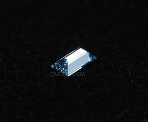 เพชร OM GEMS 1-5 กะรัต สีฟ้าแฟนซี เจาะด้วยเลเซอร์ เติมเพชรแล้ว ทรงบาแกตต์ สีขาว E เพชรเพาะเลี้ยงในห้องปฏิบัติการ รับรองโดย IGI สำหรับงานหมั้นและงานแต่งงาน - Product Image 4