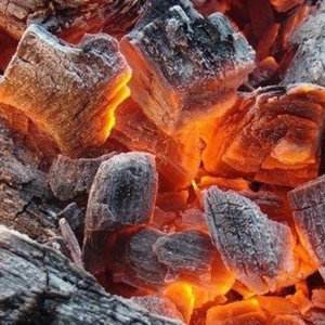 Charbon de bois de tamarin dur à longue combustion à haute densité pour griller la viande de barbecue avec des résultats de cuisson rapides - Product Image 5