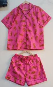 Conjunto de Pijamas de Algodón con Estampado de Tigre Rosa para Familia, Manga Corta, Cierre de Botones - Product Image 2