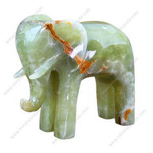 Sculpture décorative de luxe en onyx vert, éléphant artisanal, style cristal, fait main, en vente – Nouveauté très prisée - Product Image 3
