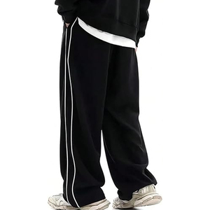 Nouveau pantalon cargo fonctionnel en polyester pour homme, style rétro américain, coupe droite décontractée avec cordon de serrage, collection Printemps/Été - Product Image 2