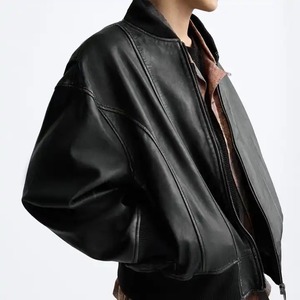 Fabricante de Chaquetas de Cuero Premium para Hombre que Ofrece Personalización OEM y ODM con Servicios de Marca Privada y Logotipo Personalizado - Product Image 3