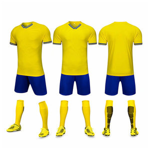 ชุดกีฬาล่าสุดจากโรงงาน รับผลิตชุดฟุตบอลและรักบี้พร้อมโลโก้ตามสั่ง ผลิตตามแบบ OEM ผ้าโพลีเอสเตอร์ ชุดฟุตบอลปรับแต่งได้ - Product Image 4