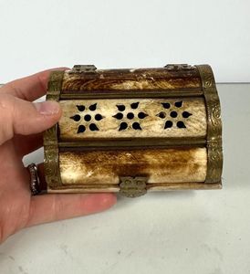 Classic Handcrafted Bone Jewelry Box Decorative Storage <b>Case</b> for Rings <b>Earrings</b> Necklace Box - Product Image 2