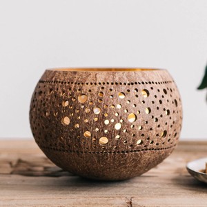 Coconut tea light candle <b>holder</b> dining party accessories high quality coco shell <b>tealight</b> <b>holders</b> - Product Image 5